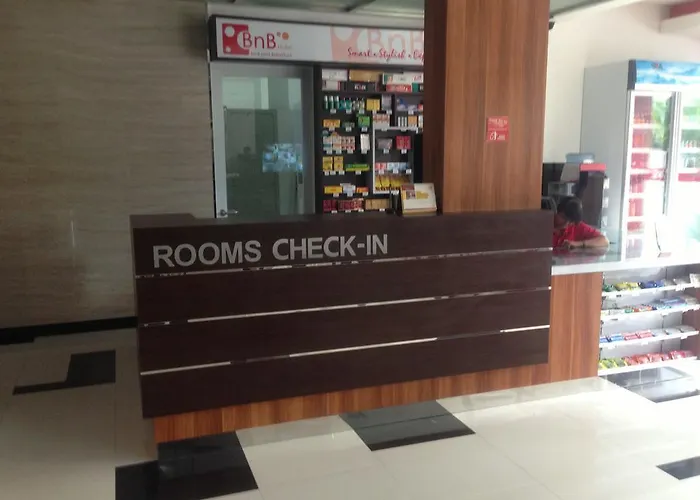 Bed And Breakfast Hotel Surabaya